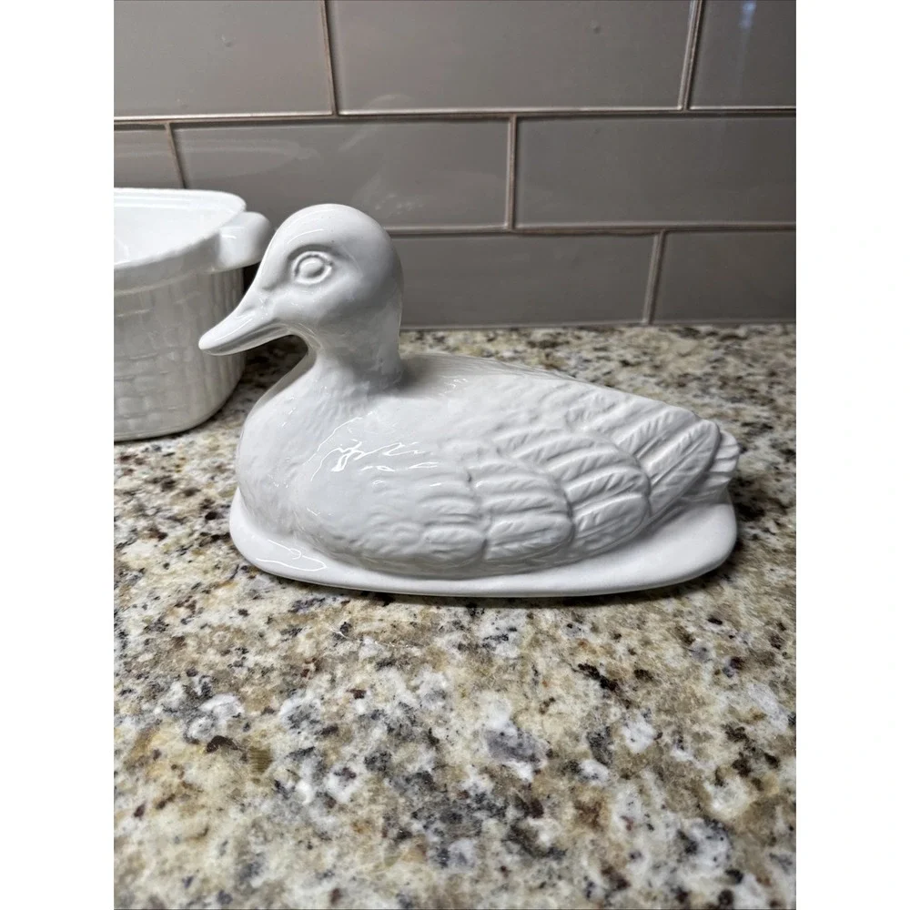 Whittier Pottery White Duck Soup Tureen Ladle Vintage 1983 USA Calif Cottagecore